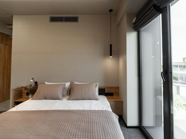 Hotel Miramar Smart Room Kovel Kültér fotó