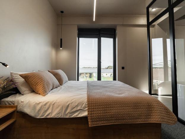 Hotel Miramar Smart Room Kovel Kültér fotó