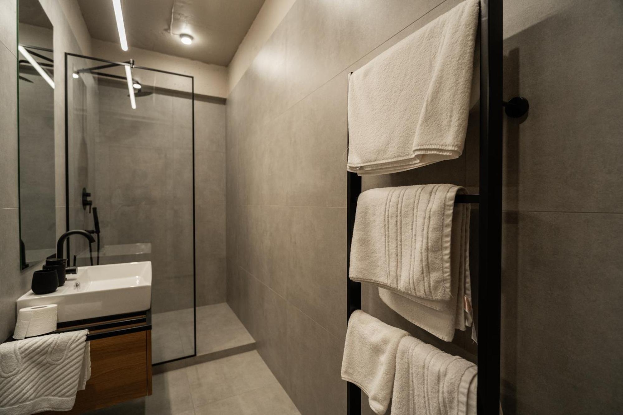 Hotel Miramar Smart Room Kovel Kültér fotó