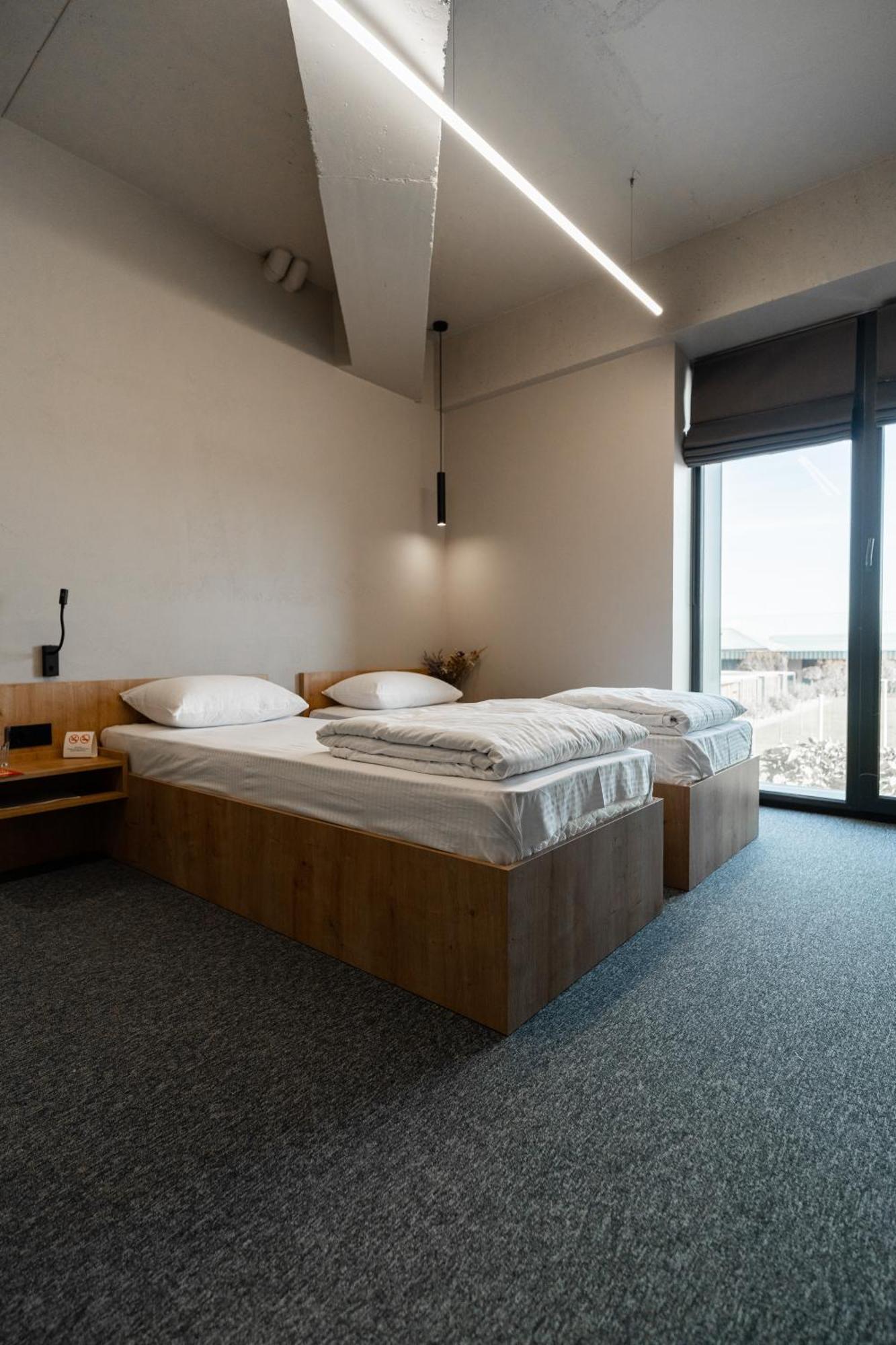 Hotel Miramar Smart Room Kovel Kültér fotó
